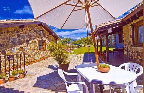 Apartamentos El Patio Lerones Bilik gambar